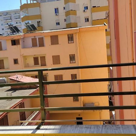 Charming Apartment Lushnjë Екстериор снимка