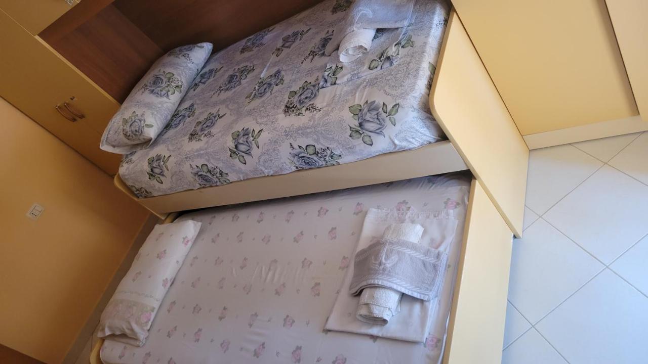 Charming Apartment Lushnjë Екстериор снимка