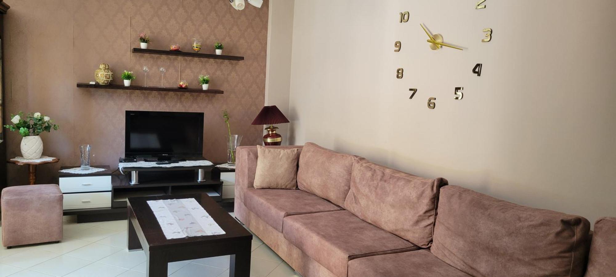 Charming Apartment Lushnjë Екстериор снимка